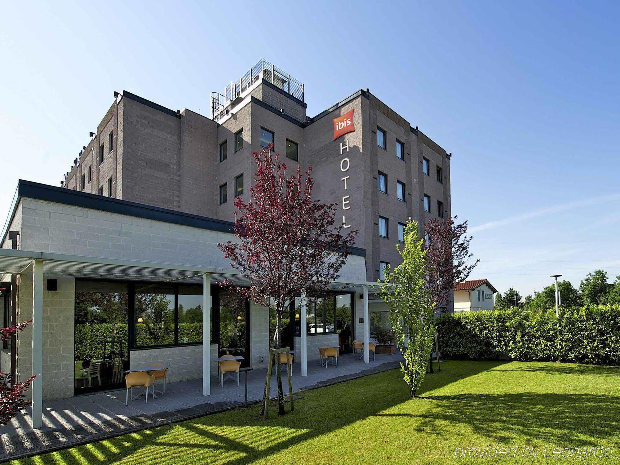 Hotel Ibis Firenze Prato Est Campi Bisenzio Eksteriør billede